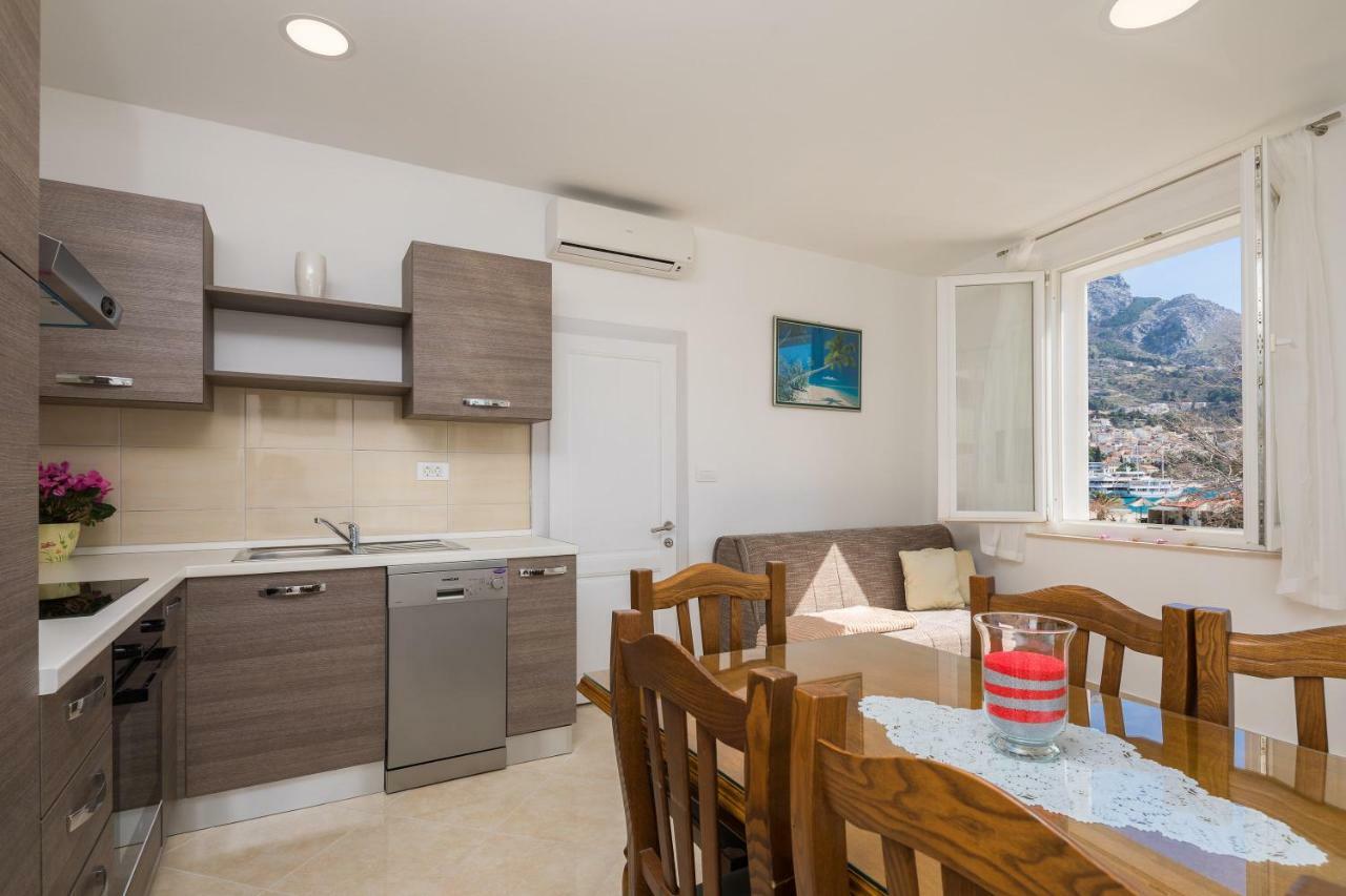 Sandy Beach Apartment Omiš Екстериор снимка