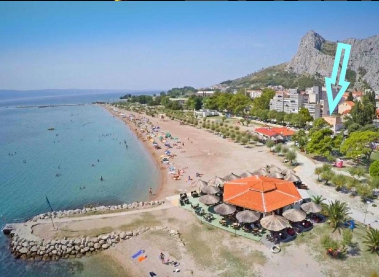 Sandy Beach Apartment Omiš Екстериор снимка